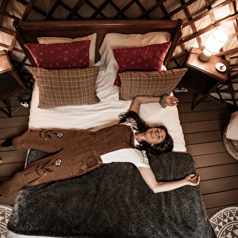 La yourte mongole des Géorennes - CHAMPFROMIER