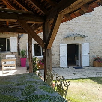 Le gîte des Templiers - DOLE