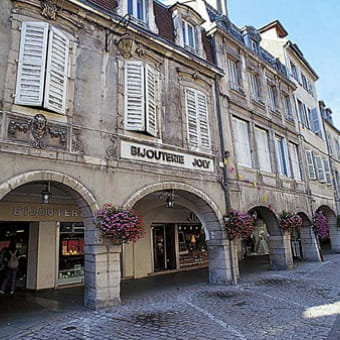 LONS LE SAUNIER - LONS-LE-SAUNIER