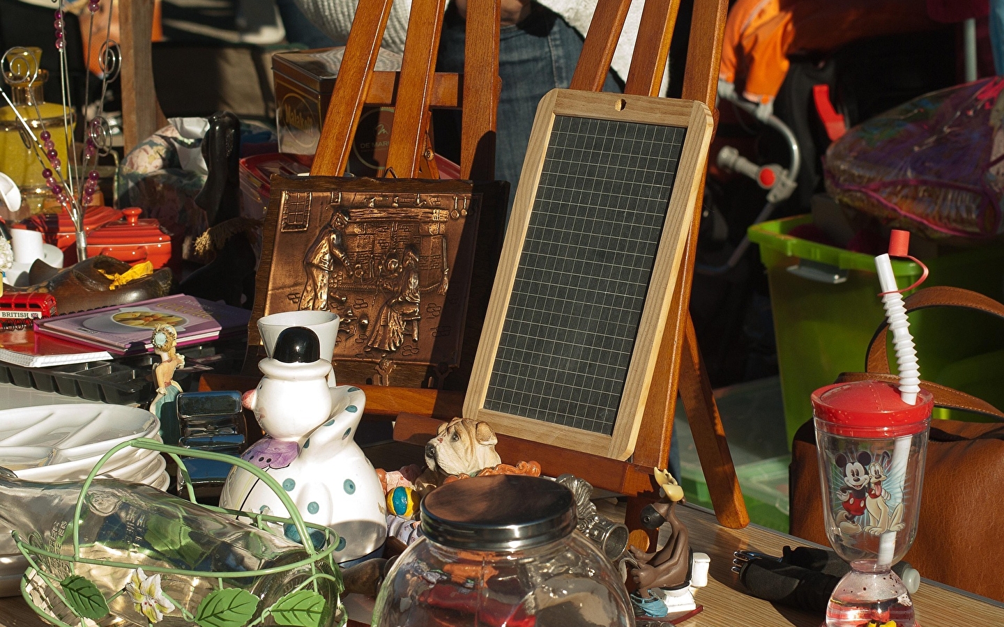Flea market 