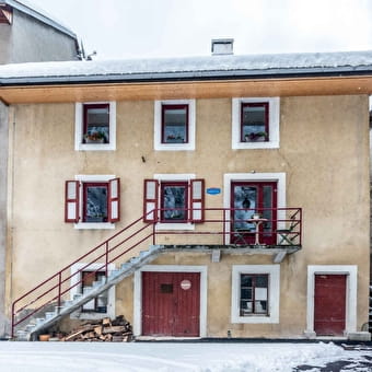 Gîte Chez Dario - CHEZERY-FORENS