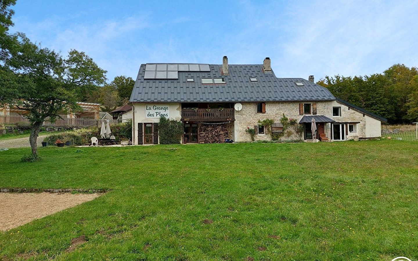 La grange des Plans 1