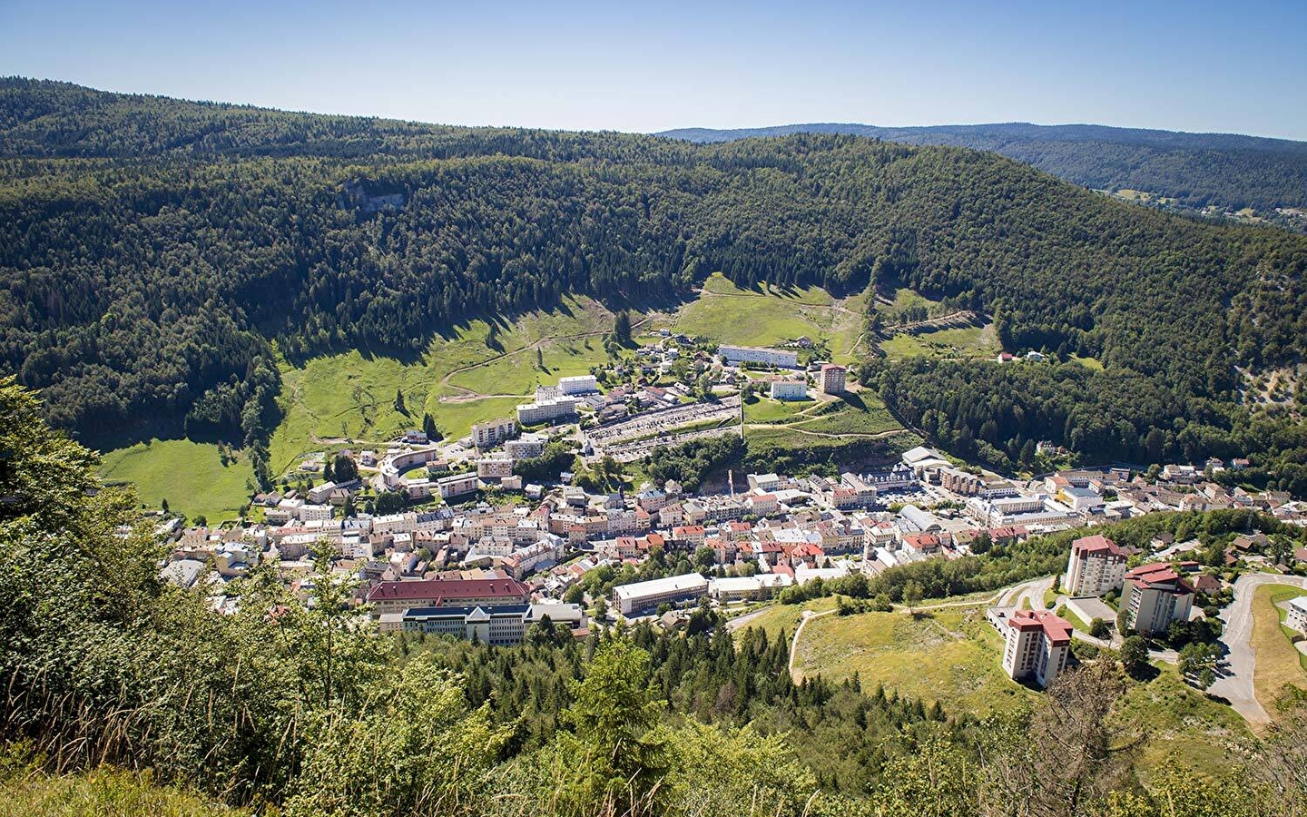 Direct access to the Roche Brûlée