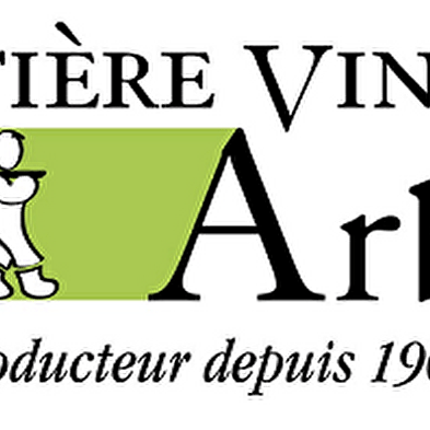 Cellar visit and tasting at Château Béthanie