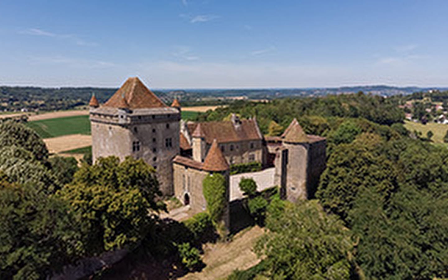 In the footsteps of the Chalon Arlay family: our beautiful châteaux!