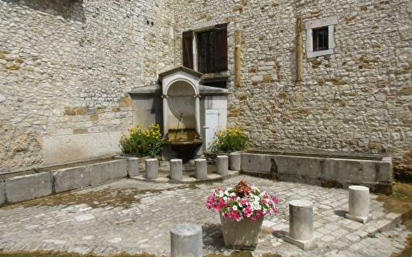 Fontaine du Carrouge