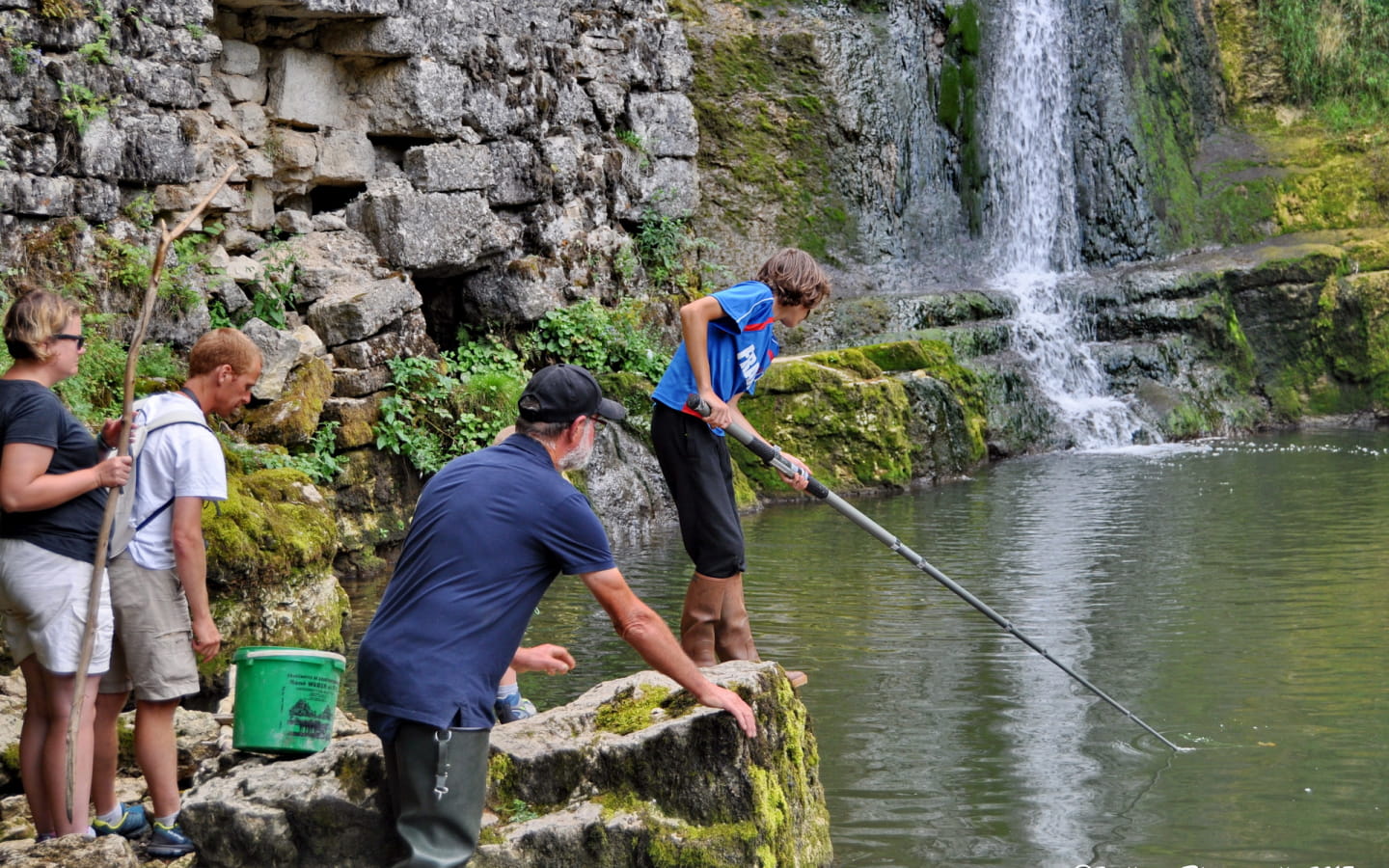 Crayfish fishing
