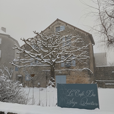 Le Café des Seize Quartiers