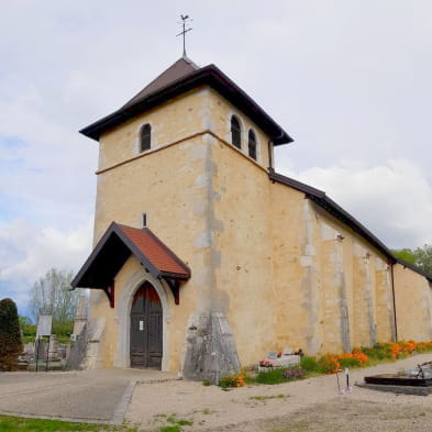 Eglise Saint-Pierre de Pouilly