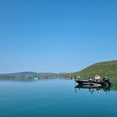 Pêche au lac de Chalain