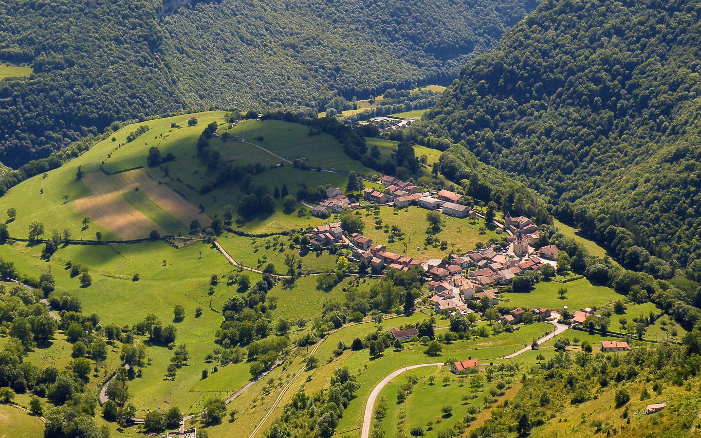 Panorama village d'Oncieu