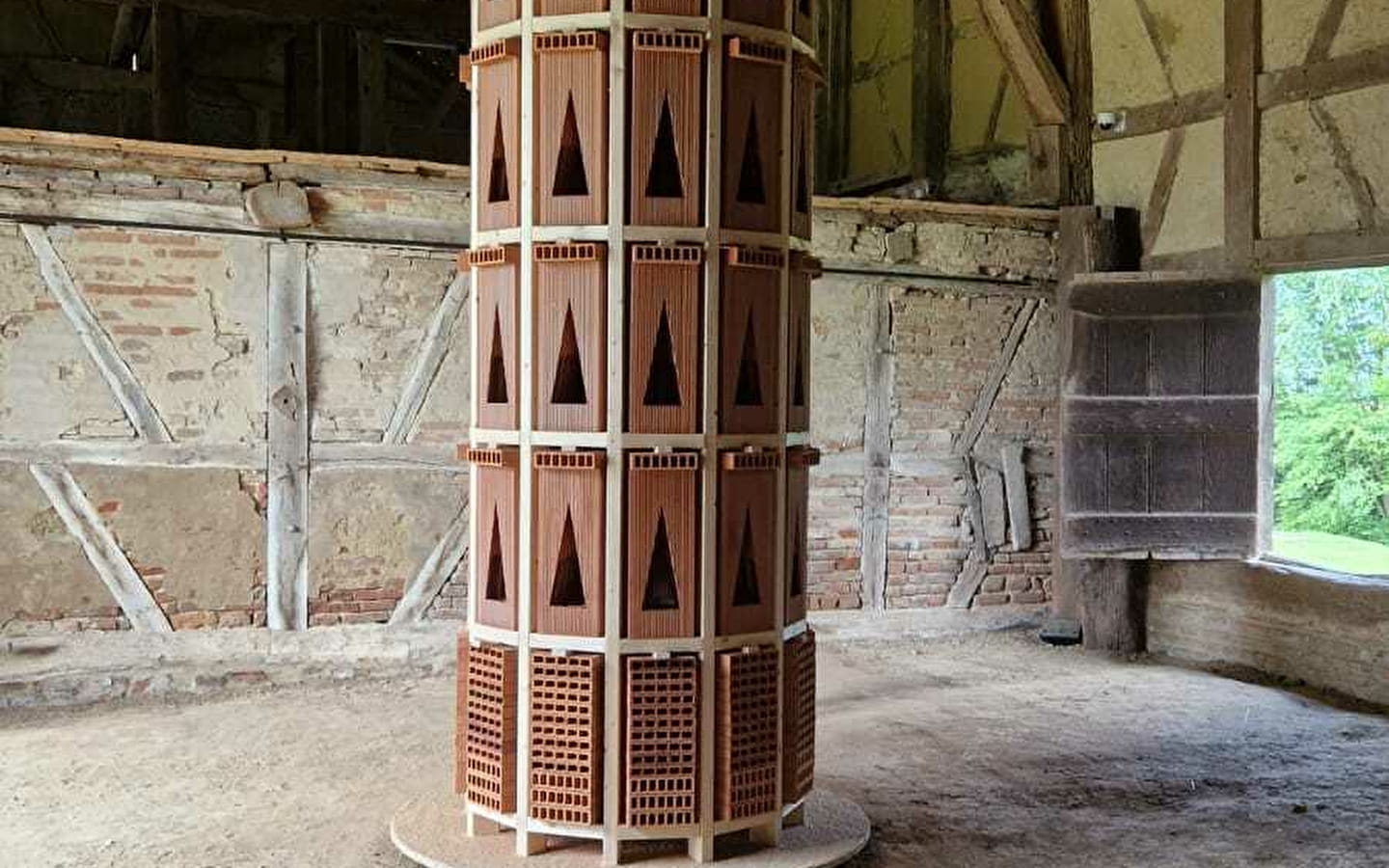 Ferme de la Forêt - Installation duo Barreau et Charbonnet