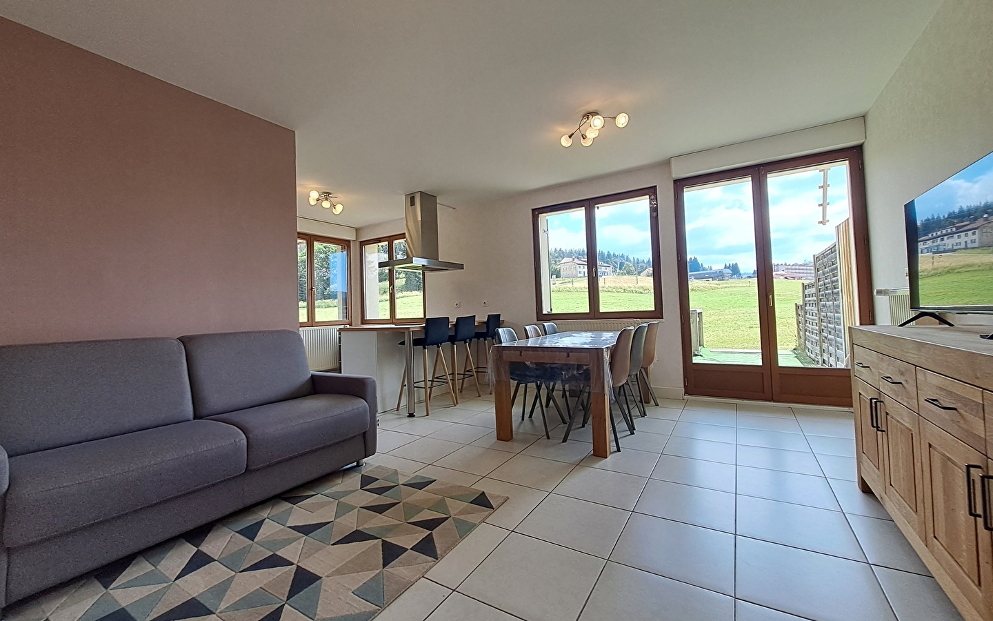 Felix Peclet- Appartement en résidence - P613FUR00