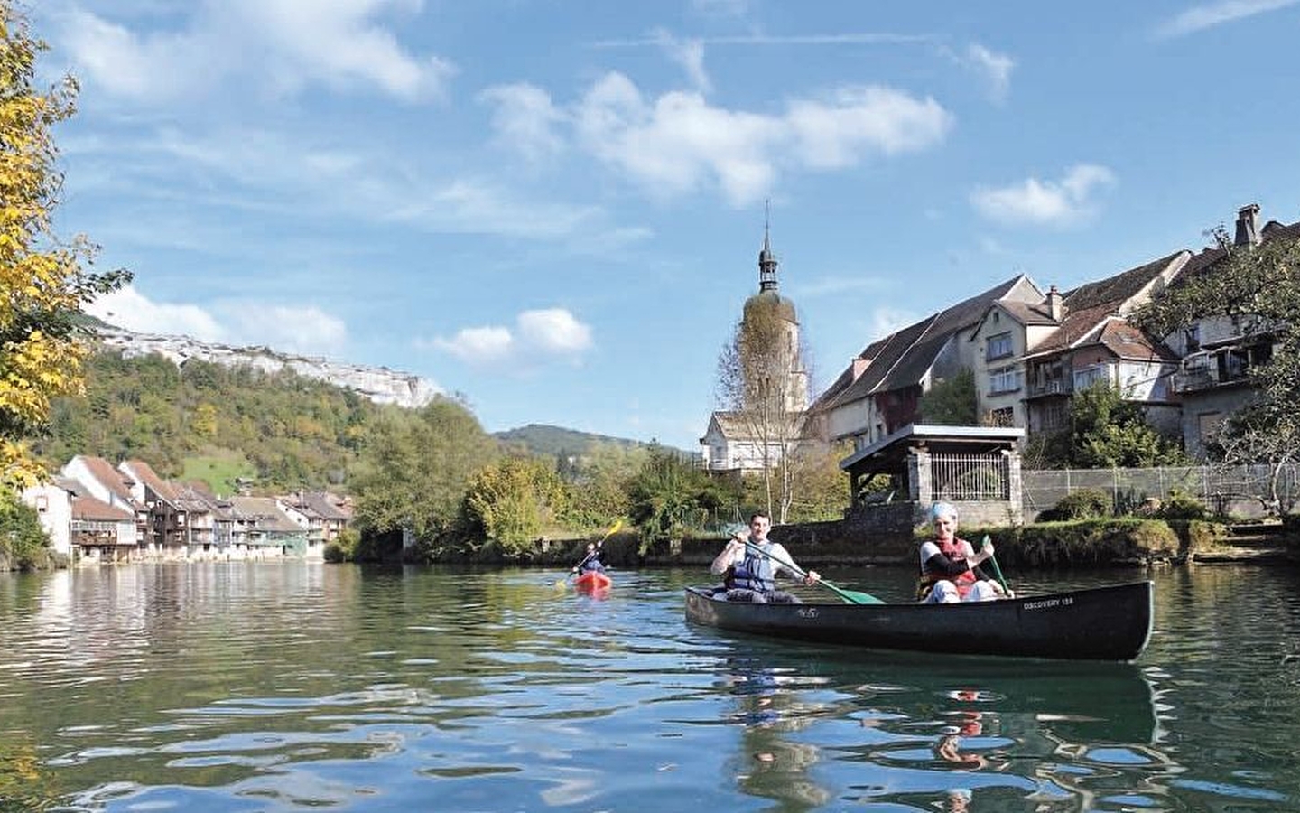 Canoeing on the Loue