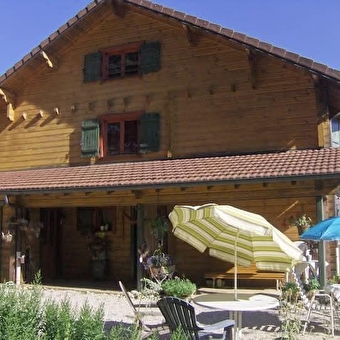 Chalet Scandinave Organique - LES PLANCHES-EN-MONTAGNE