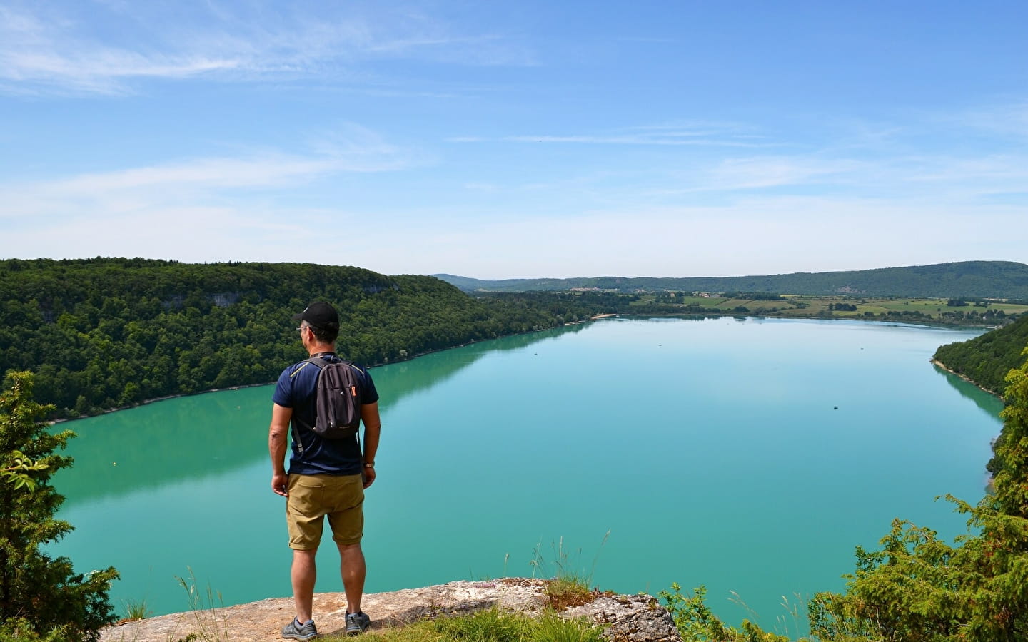 From lookout to lookout