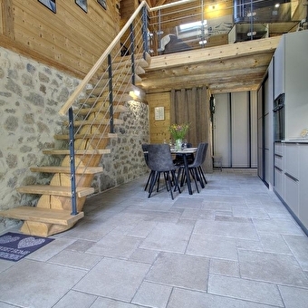 La Grange de la Crête Beudron - CHEZERY-FORENS