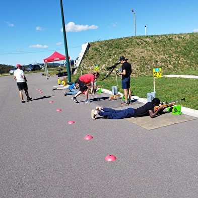 Cours de biathlon avec l'ESF aux Plans d'Hotonnes