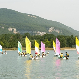 Nauticlub - SERRIERES-DE-BRIORD