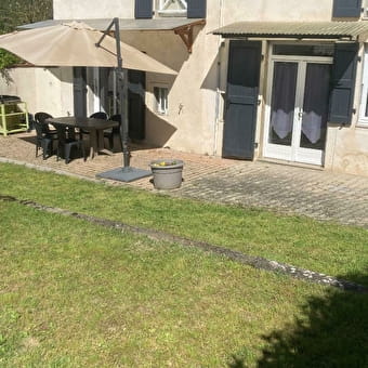 Gîte 'A deux pas du Rhône' - Le Tiodet - SAULT-BRENAZ
