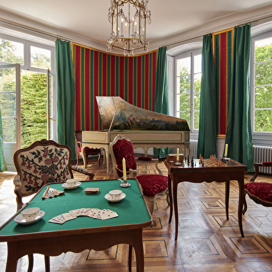Exposition : A la table de Voltaire