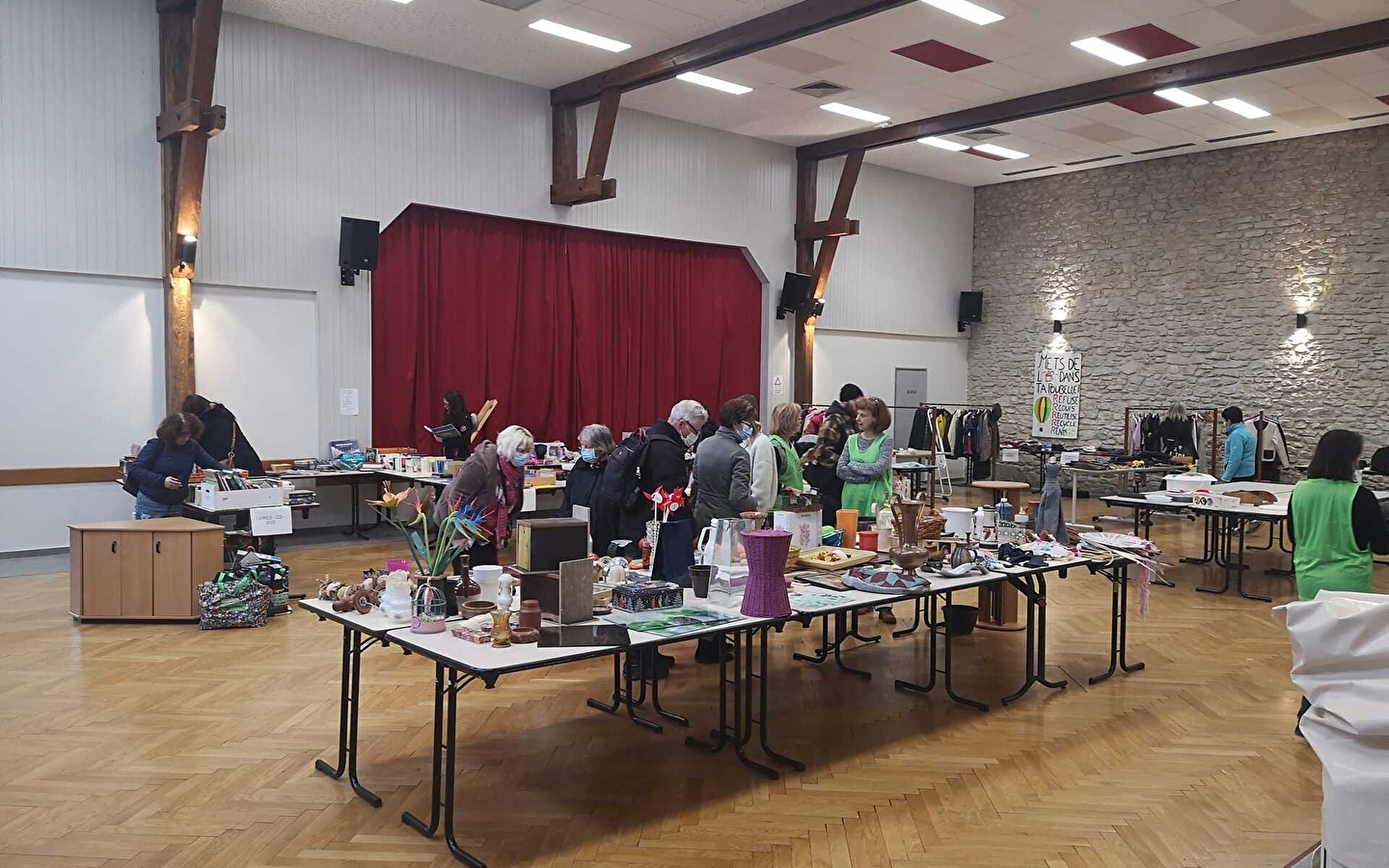 Gratiferia (Marché 100% gratuite)