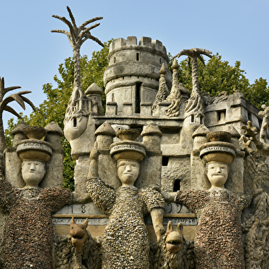 Hauterives excursion: Facteur Cheval's ideal palace and Charrières priory