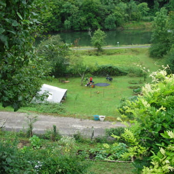 Camping chez l'habitant - La Maison Imparfaite - FOURBANNE