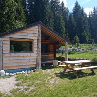 Les Equipages Adam's - Chalet en bois - CHAUX-NEUVE