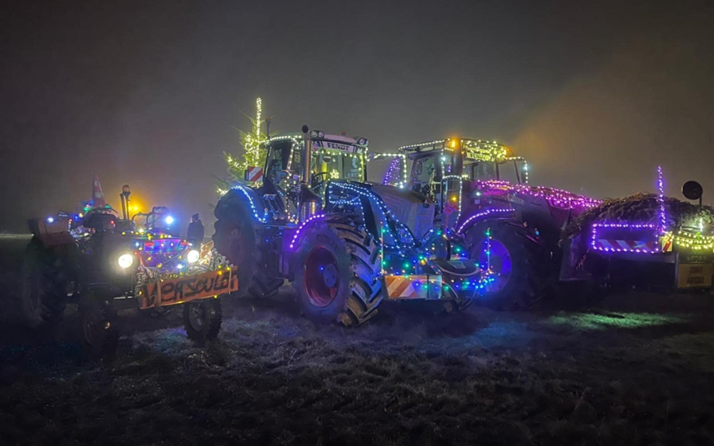 2nd Christmas tractor parade