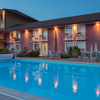 Hôtel restaurant - le Domaine du Revermont - PASSENANS