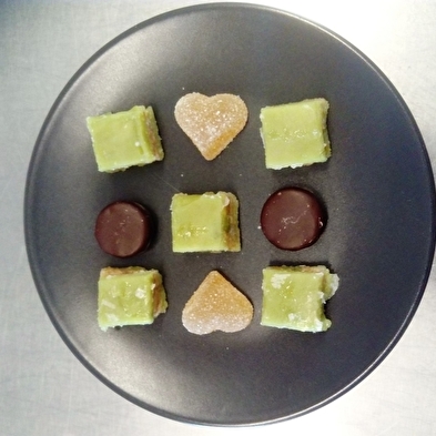 Maison Neufcoeur - apiculteur et confiseure