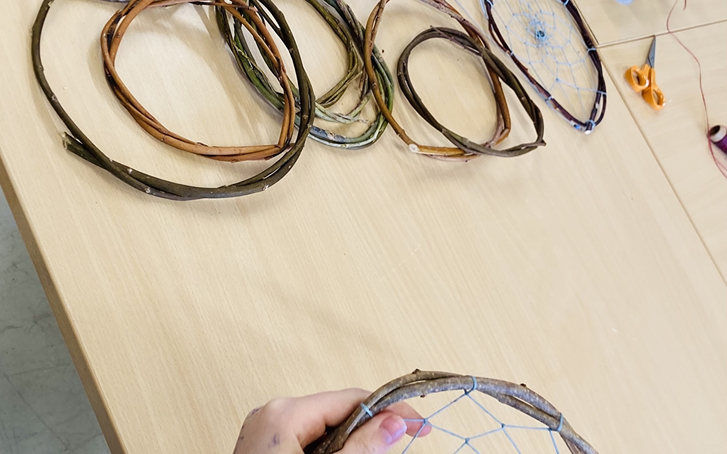 Making a dream catcher' workshop (+14 years)