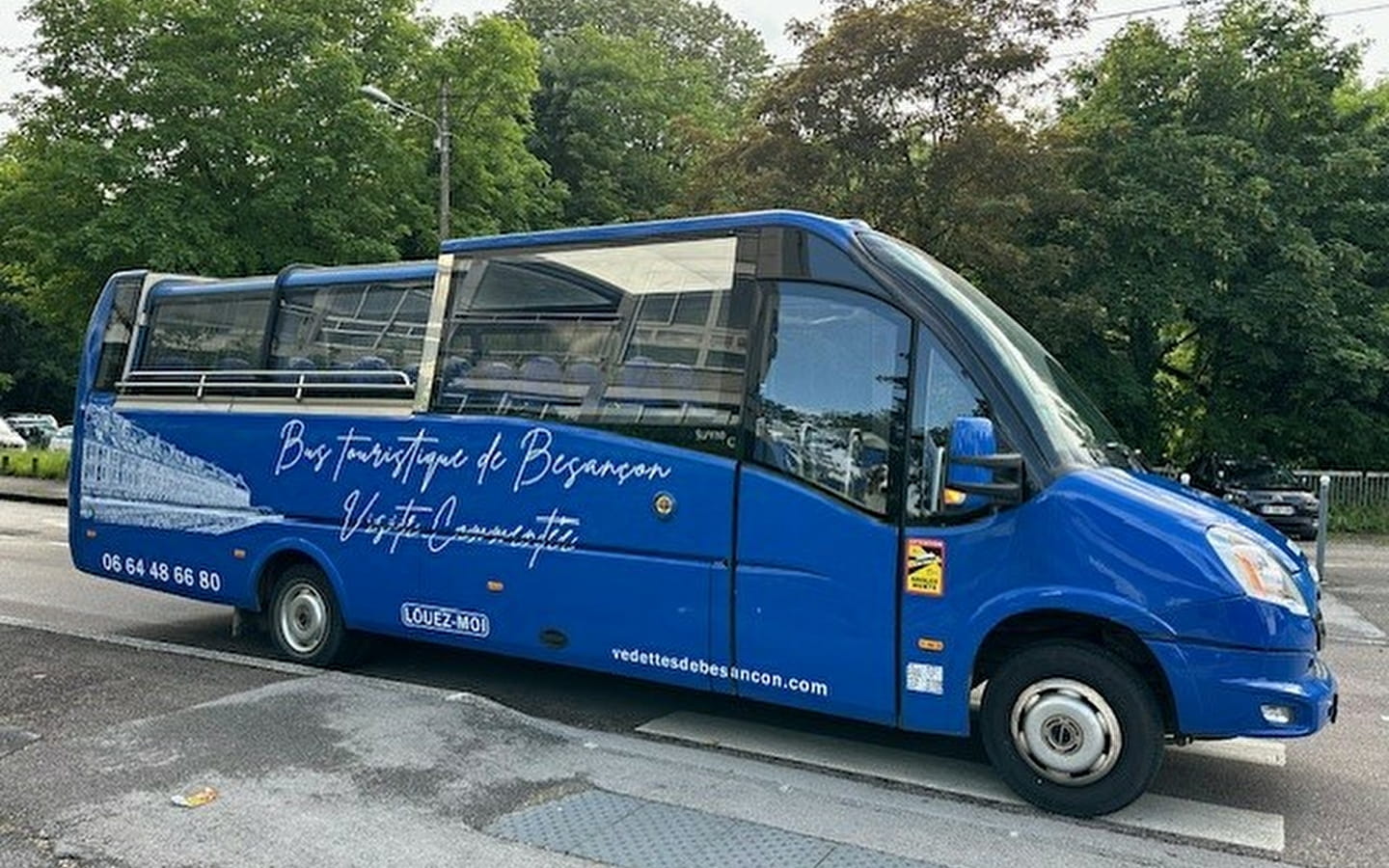 Bus Cabriolet Les Vedettes de Besançon