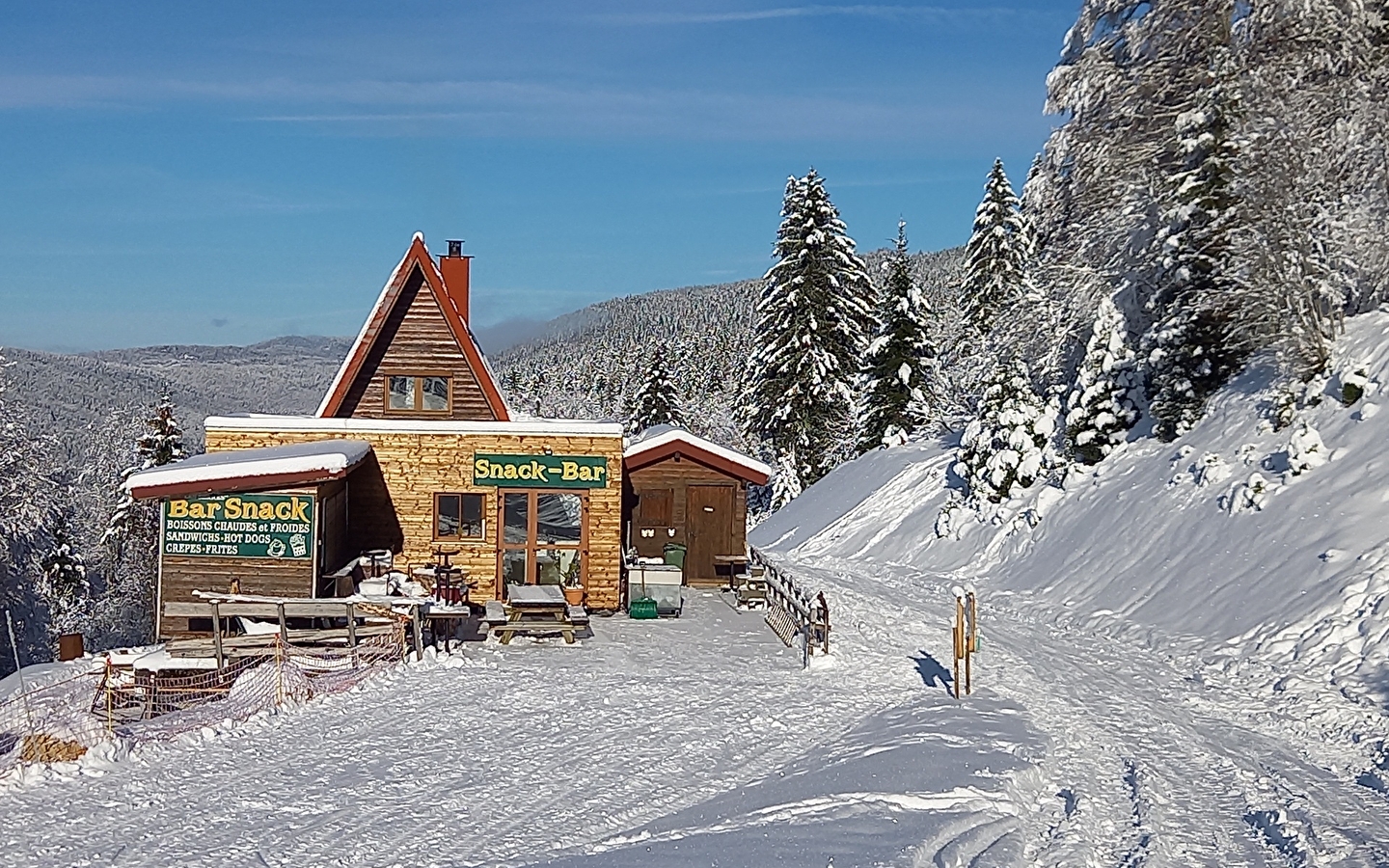 Snack - bar d'altitude Le chalet pointu