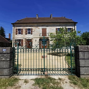 Jurassik'Homes - Gîte Lagoon - CHAMBLAY
