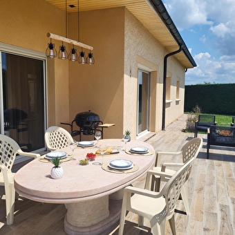 Mon petit paradis - 6 personnes 3 chambres - NEVY-LES-DOLE