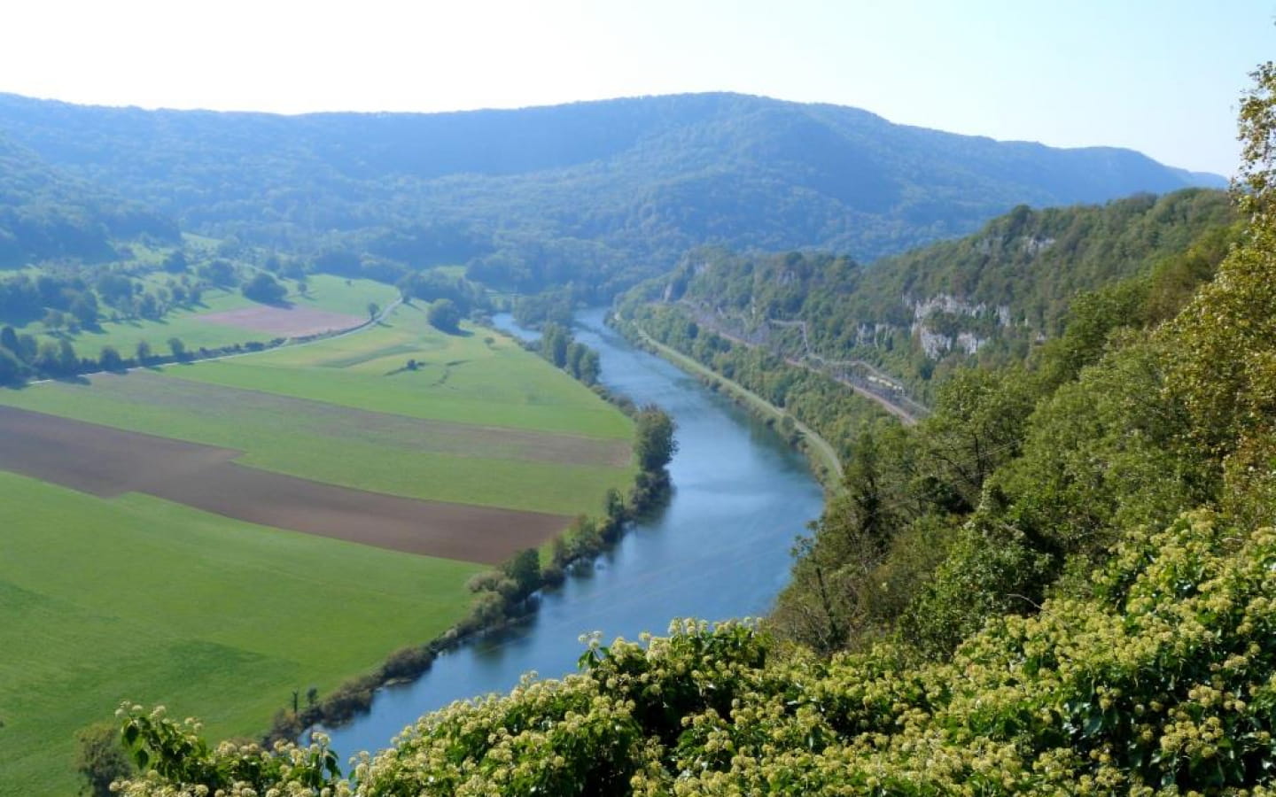 Doubs Valley by car