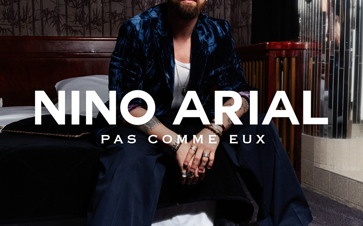 'Pas comme eux' by Nino Arial