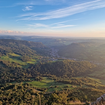 THE HEART OF THE JURA IN THREE FLAVOURS: WINE, SALT AND COMTÉ CHEESE - Poligny
