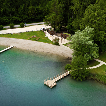 Baignade au lac de Virieu-le-Grand - VIRIEU-LE-GRAND