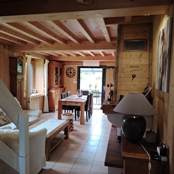 SCI Les Combes - Gîte le Chamois avec Balnéo - LONGCHAUMOIS