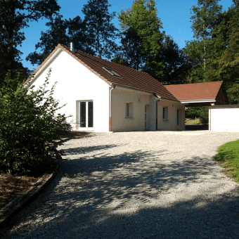 Maison - gîte l'amiranda - COMMENAILLES