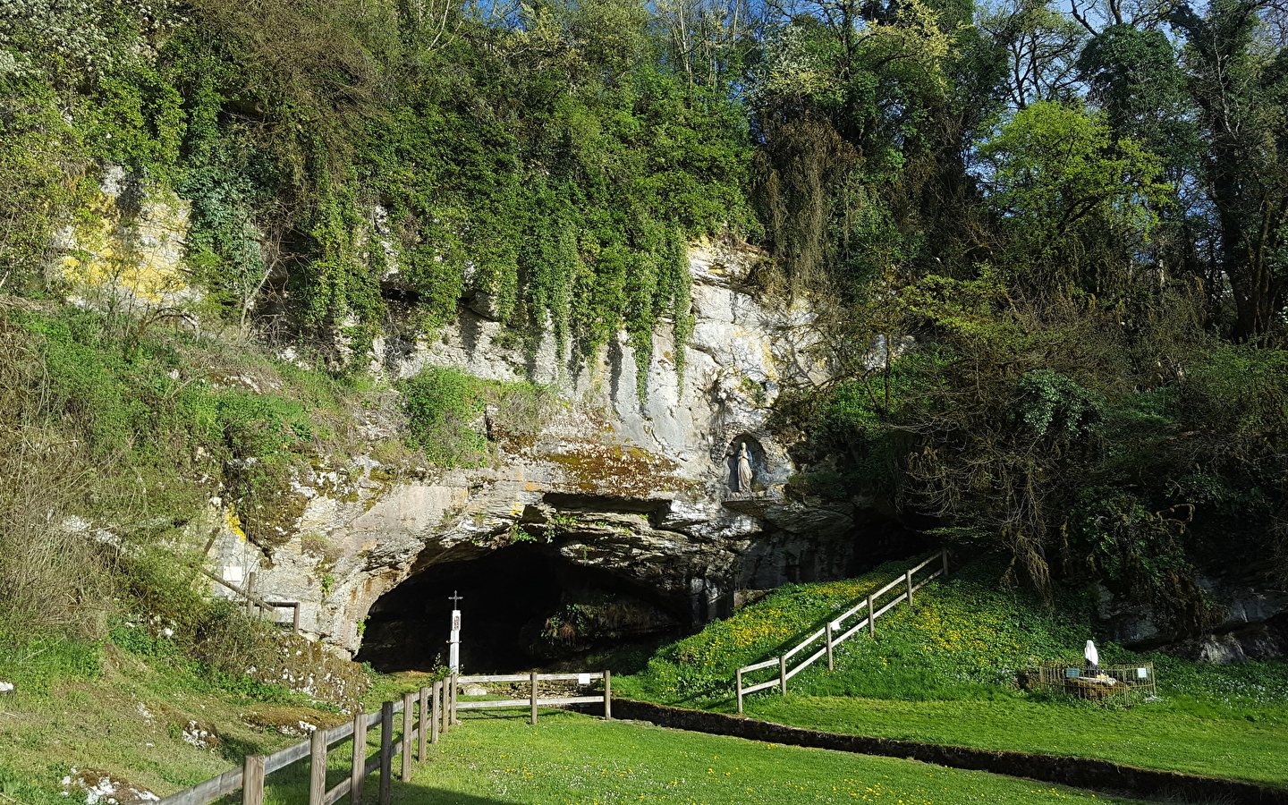 Grotte de la Balme d'Epy