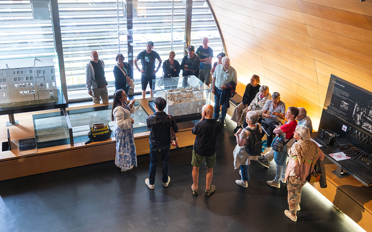 Guided tour of the Eyewear Museum