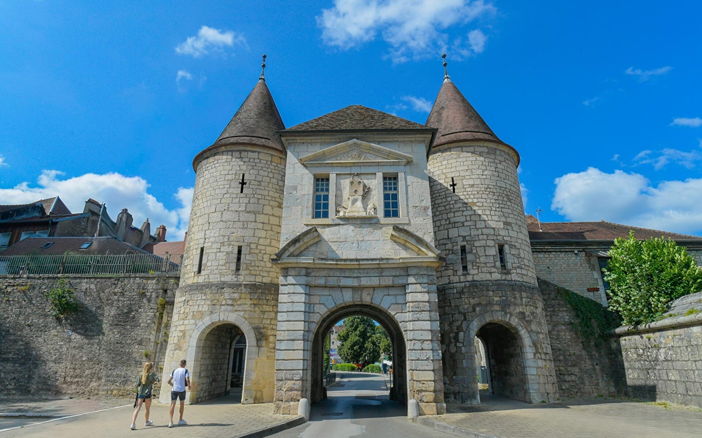 Porte à porte – Un classique revisité pour vous