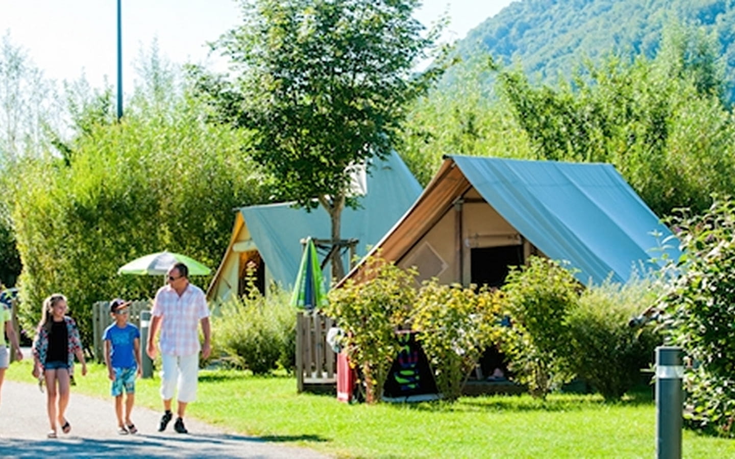 Camping écologique la Roche d'Ully