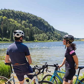 Tour of the lakes - Cycle route 13 - MORBIER