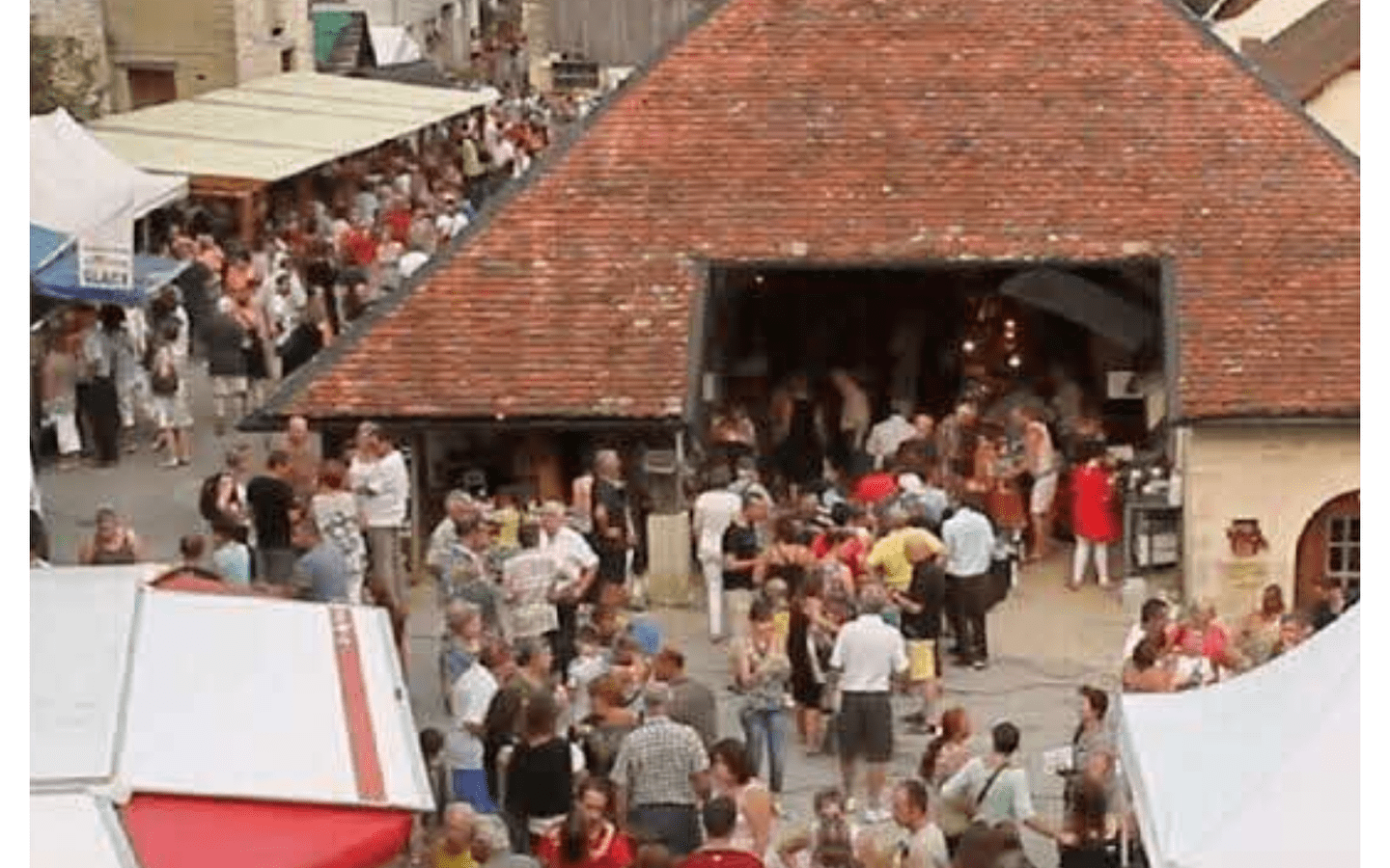 Belvoir night market