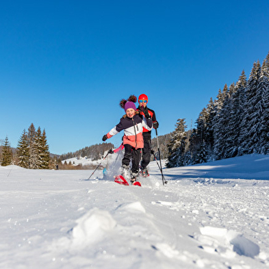 Snowshoeing break in Les Rousses